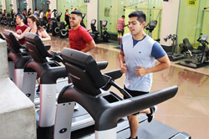 students running on treadmills at the recreational sports facility rsf
