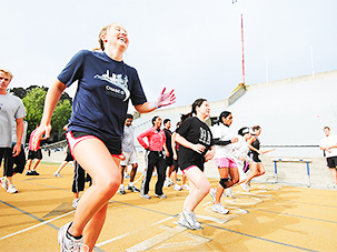 students running at edwards track